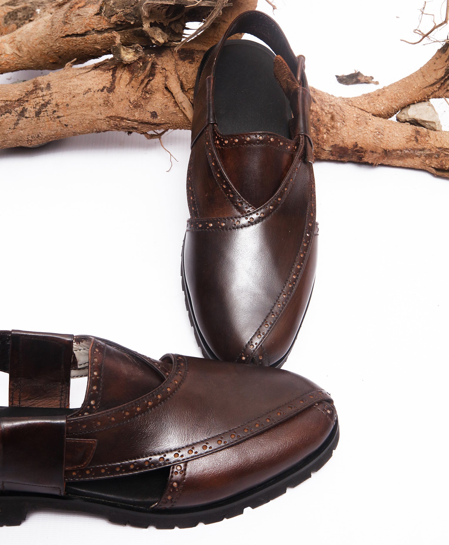 BROWN BROGUE PESHAWARI - MEN