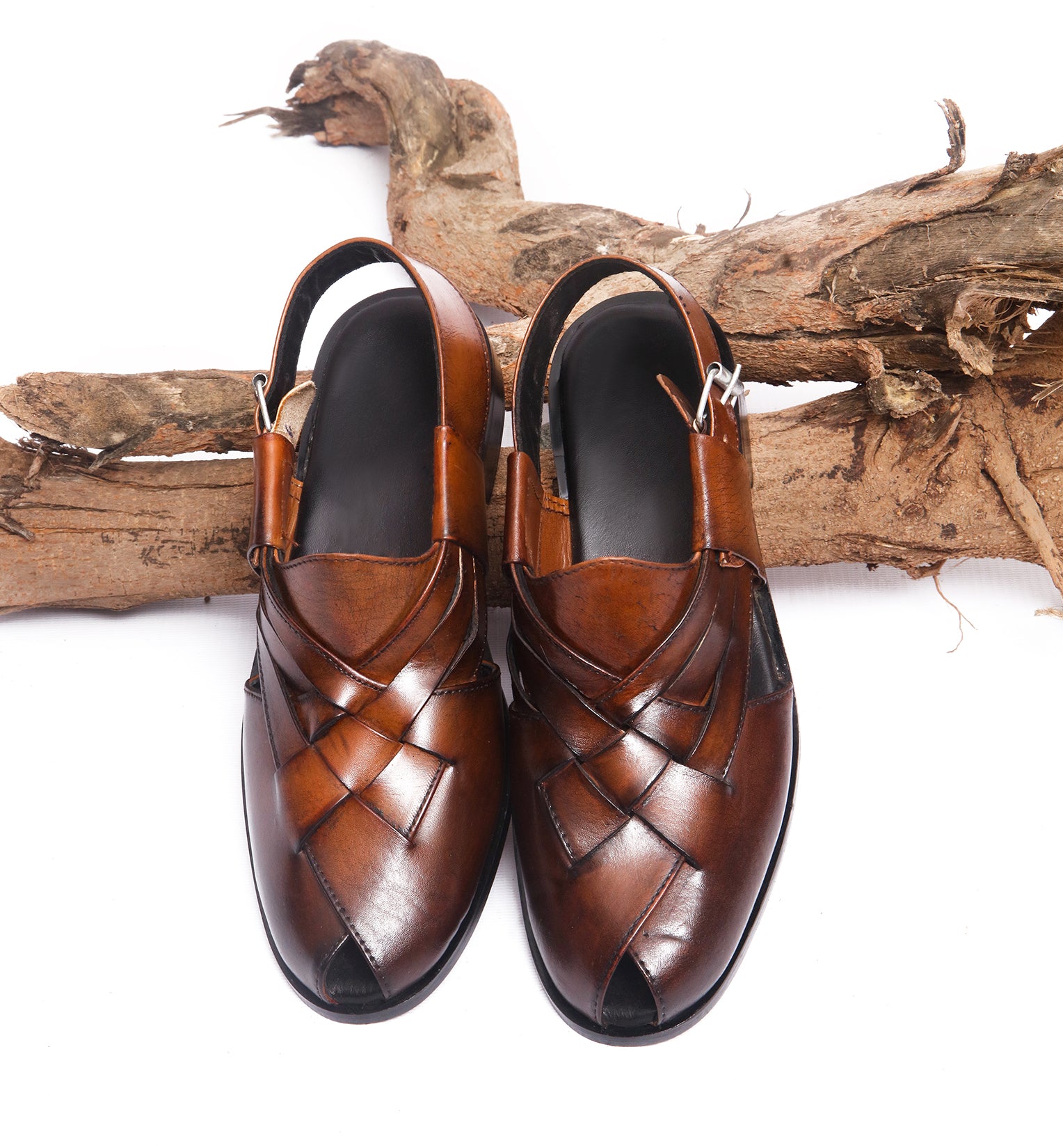 BROWN CUT CRISS CROSS PESHAWARI - MEN