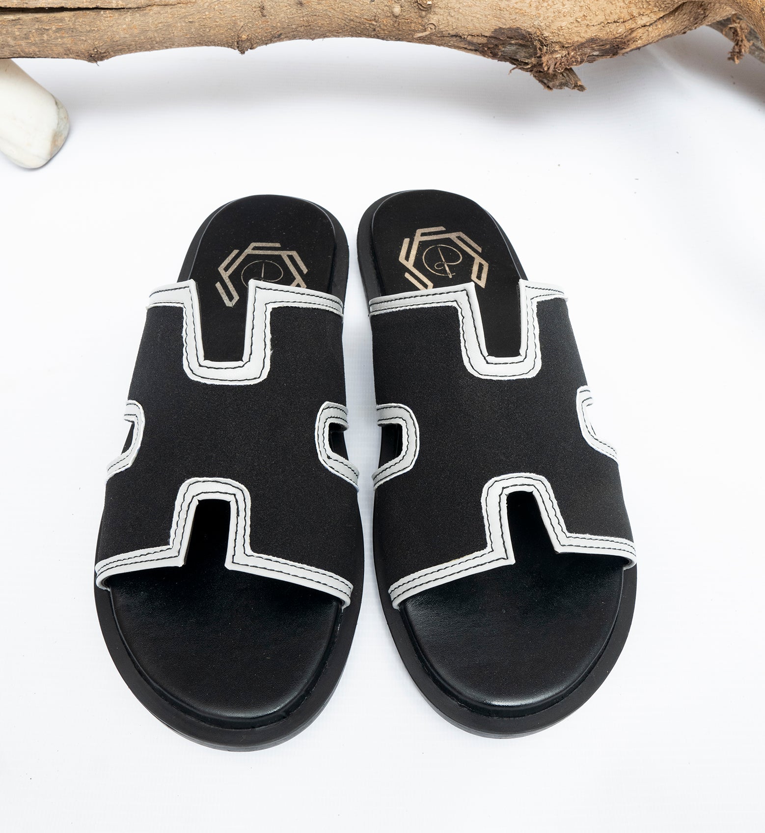 BLACK MAGHZI 'H'  - MEN SOFTY