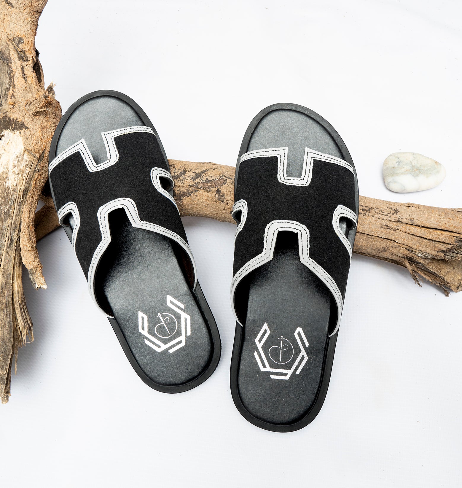 BLACK MAGHZI 'H'  - MEN SOFTY